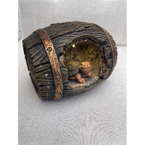 DEKOR KŐ HORDÓ SZOLÁR LÁMPÁVAL 13,7X11,8X11,4CM BARNA